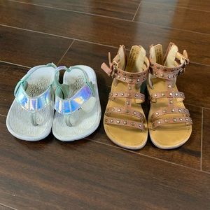 WONDER NATION YOUTH GIRLS SANDALS WHITE WITH SILVER SIZE 1 NEW WITH TAGS